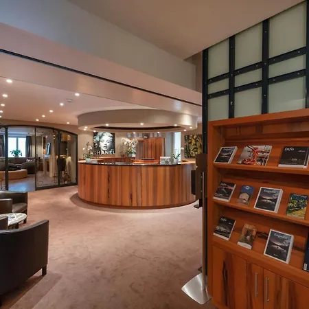 Hotel Art Boutique Monopol 4*