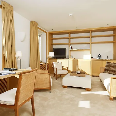Art Boutique Monopol Hotel 4*