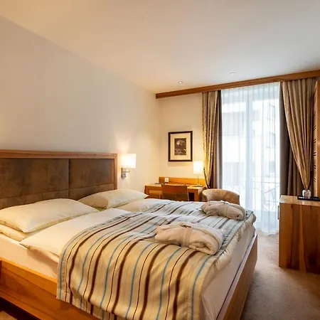 Art Boutique Monopol Saint-Moritz