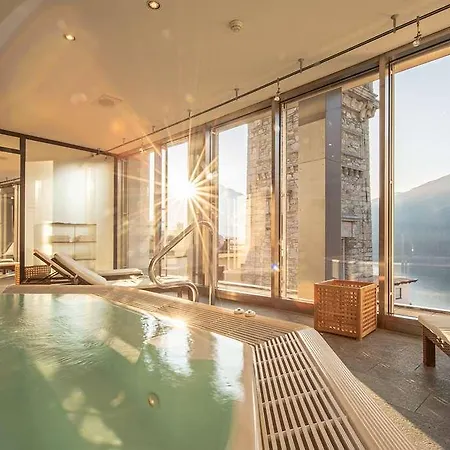 Art Boutique Monopol Hotel 4*