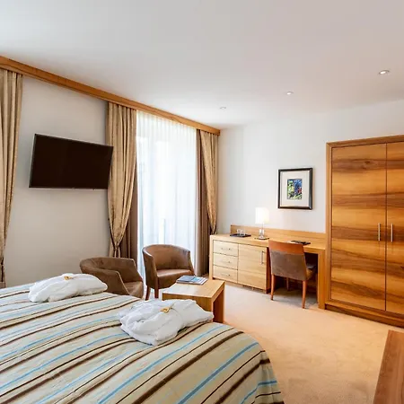 Art Boutique Monopol Hotel