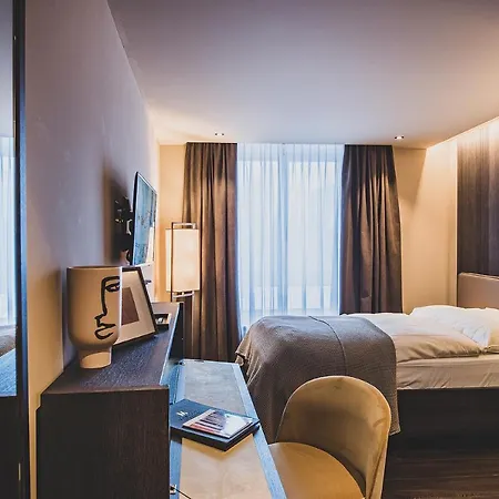 Art Boutique Monopol Hotel 4*