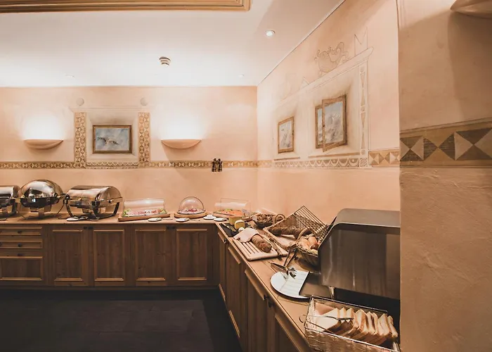 Art Boutique Monopol فندق 4*