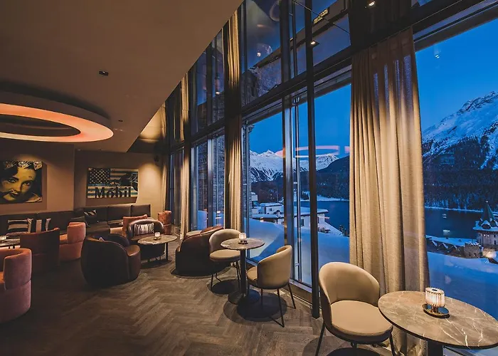 Art Boutique Monopol 4* سانت موريتز