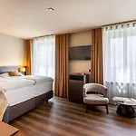 Art Boutique Monopol Hotel 4*