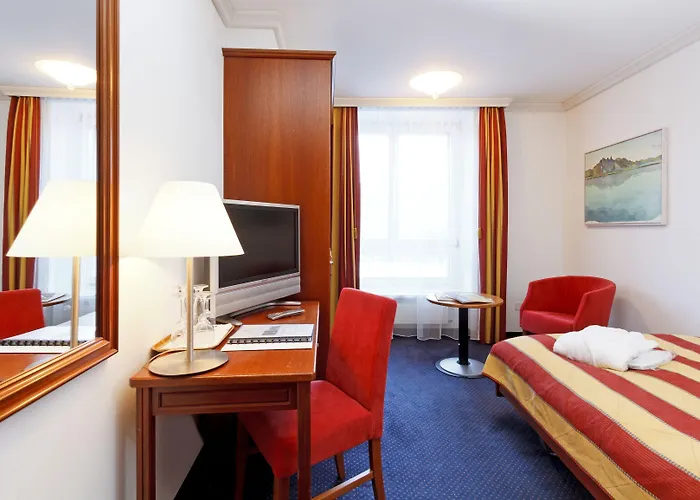 Art Boutique Monopol 4*