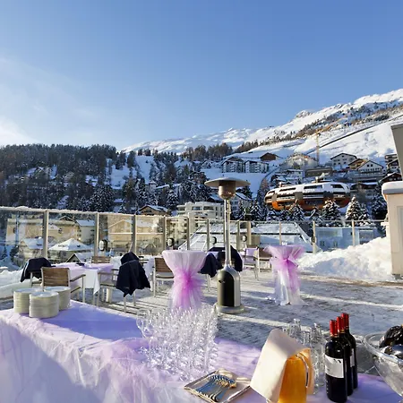 Art Boutique Monopol Hotell 4*