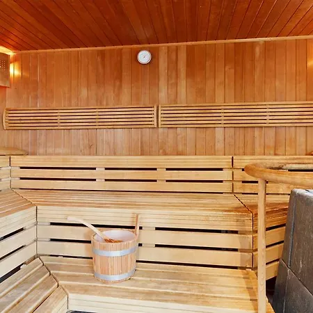 Art Boutique Monopol