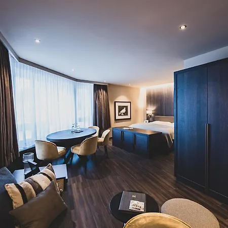 Art Boutique Monopol St. Moritz