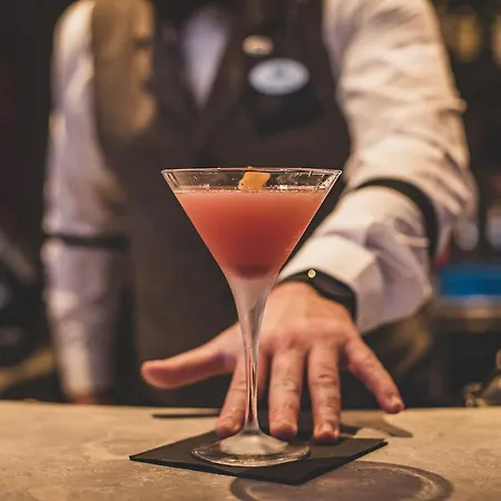 Art Boutique Monopol St. Moritz